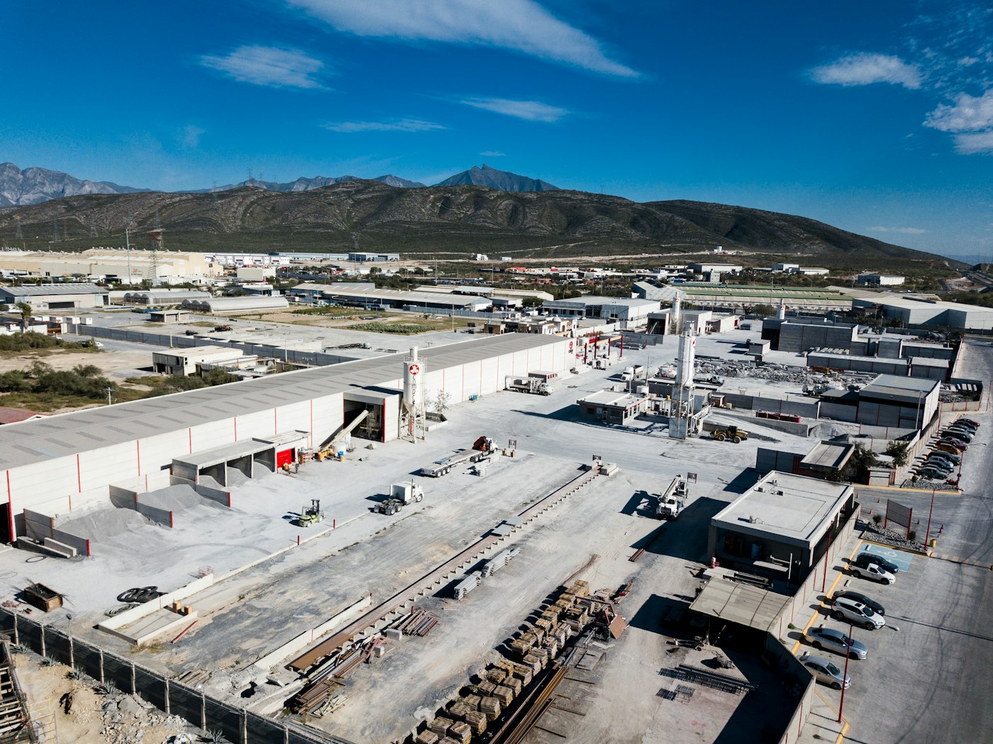 Building materials production plant